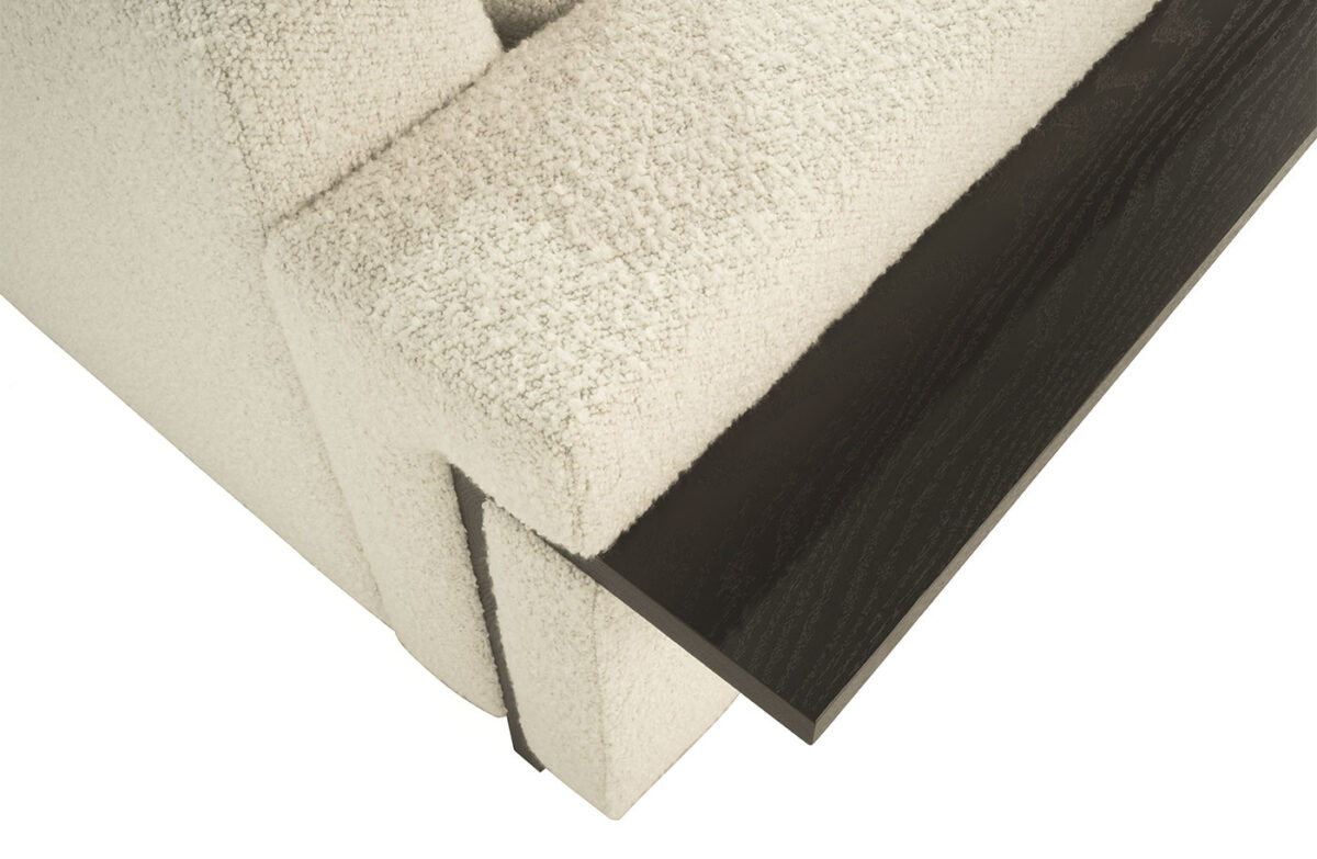 Blade Chair (LAF Shelf) - Image 10