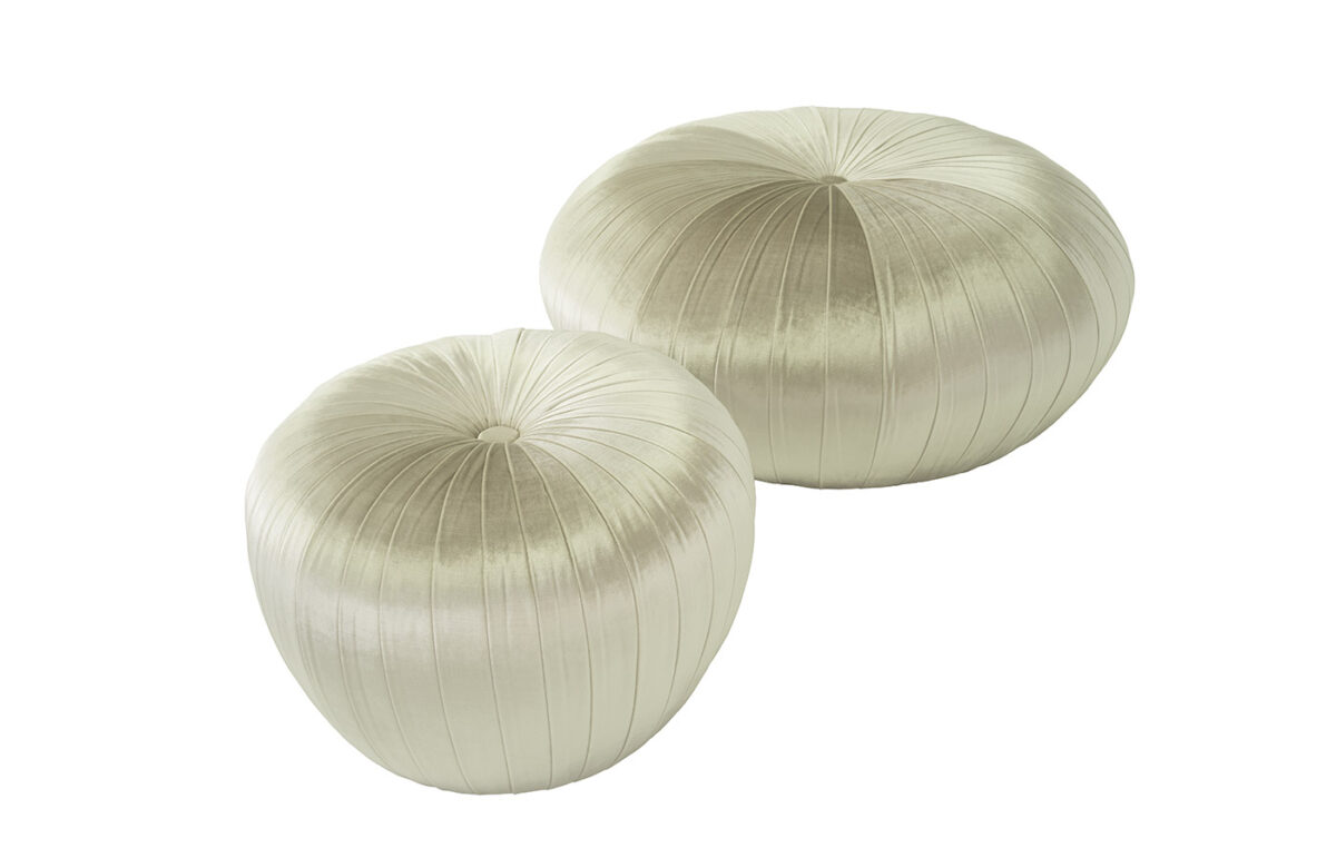 Man O War Ottomans <span style="color: #ff0000;">New!</span>